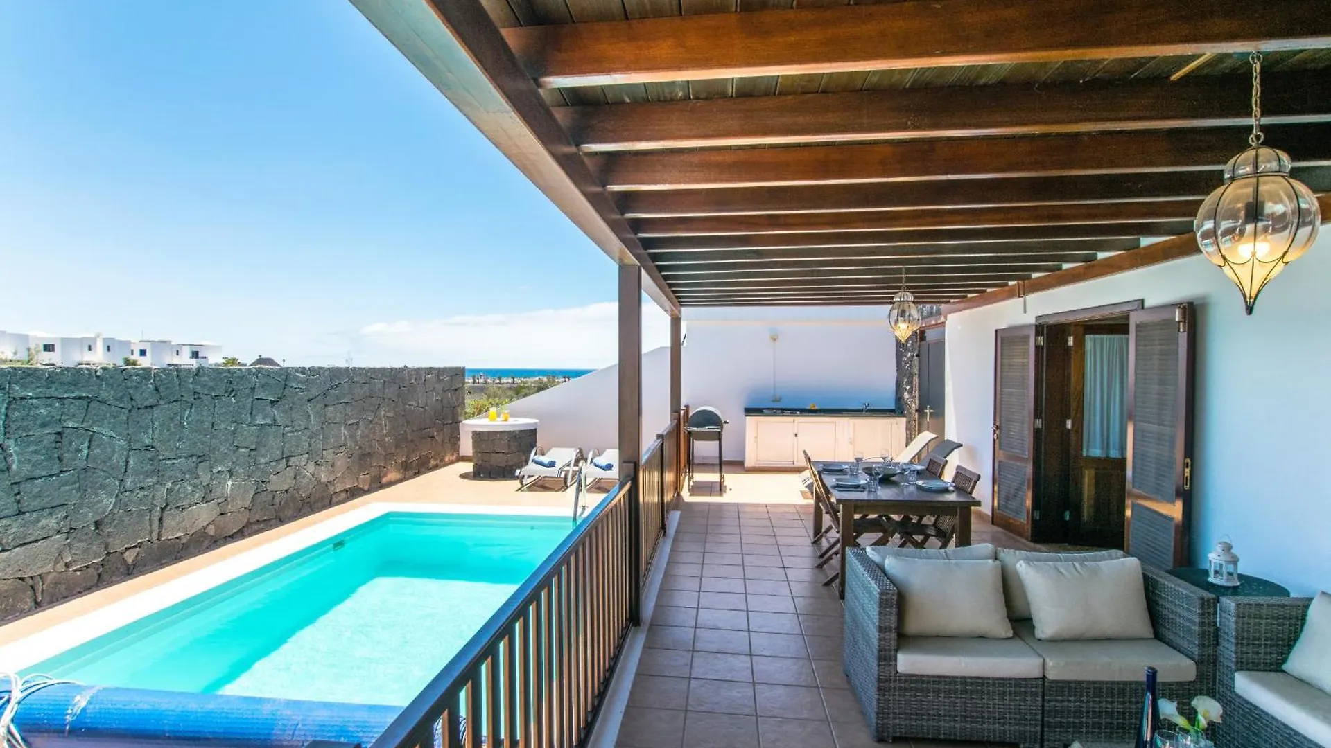 234 - Villa Reinosa By Villas Now Ltd Playa Blanca  Spanien