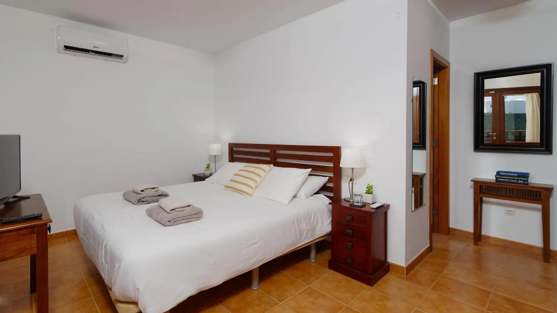 234 - Villa Reinosa By Villas Now Ltd Playa Blanca